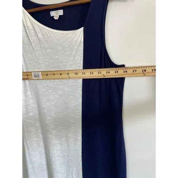 C Colorblock Relaxed Fit Tank in Cream Navy Blue Size Medium - Picture 3 of 5